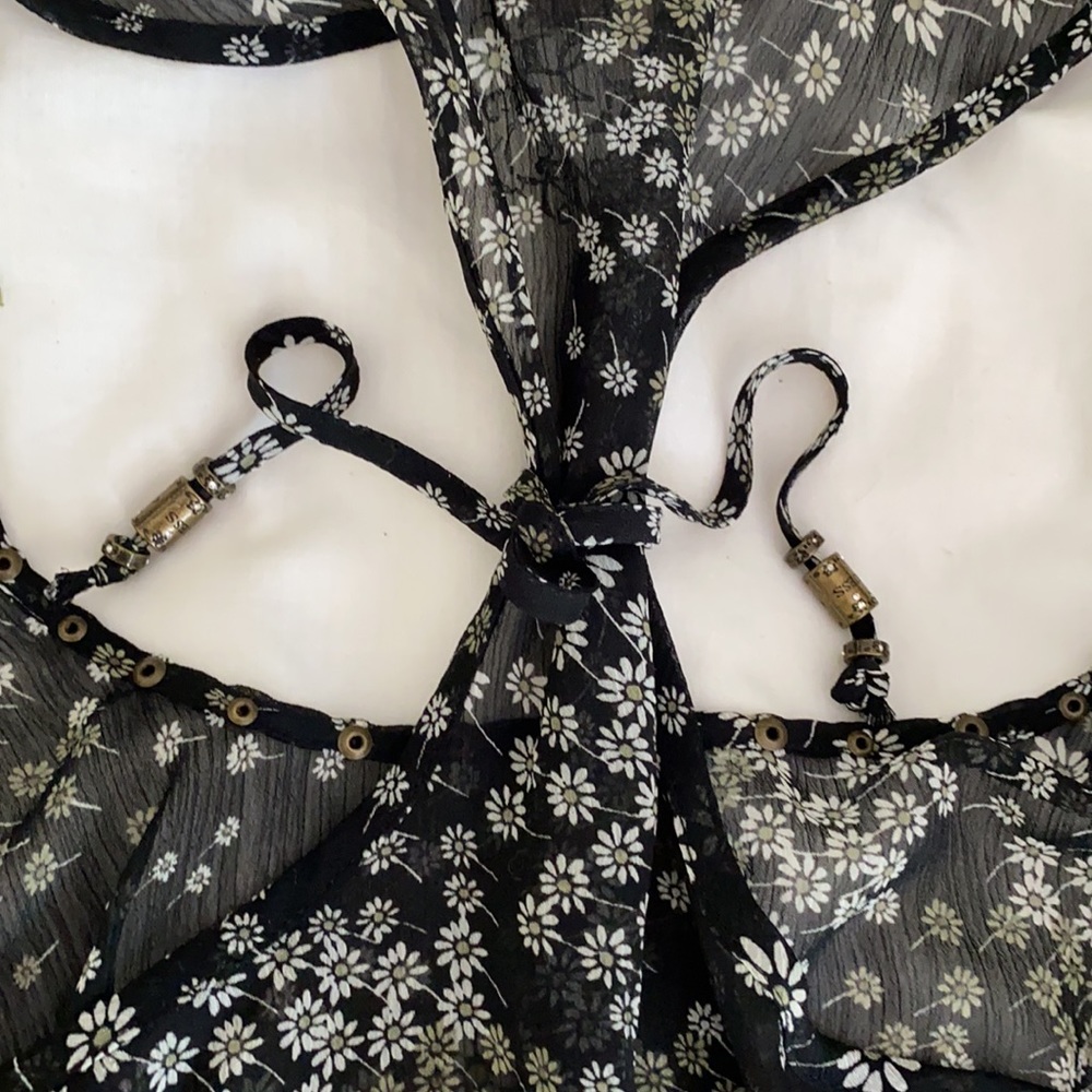 Halter Top - Picture 6 of 6
